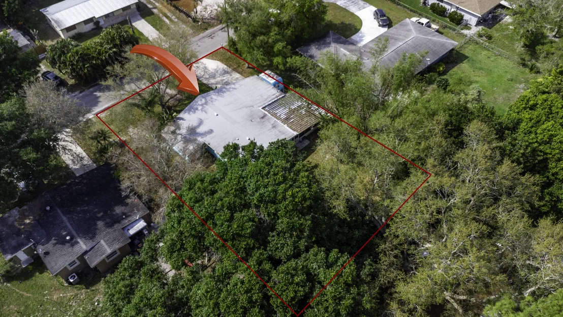 Photo of 3030 Summit Street