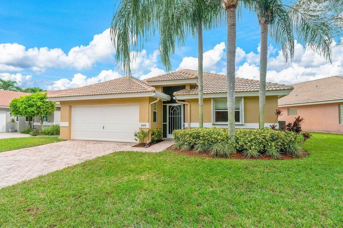 Photo of 5470 Grande Palm Circle