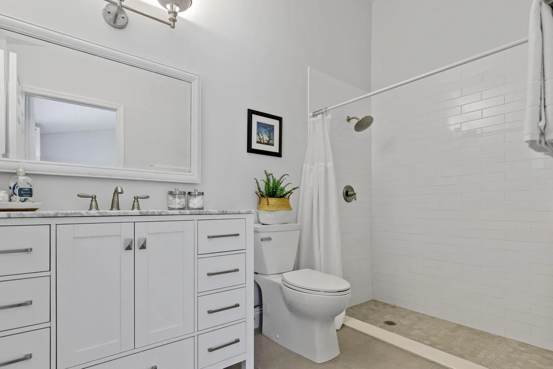Photo of 1801 Stonehaven Drive