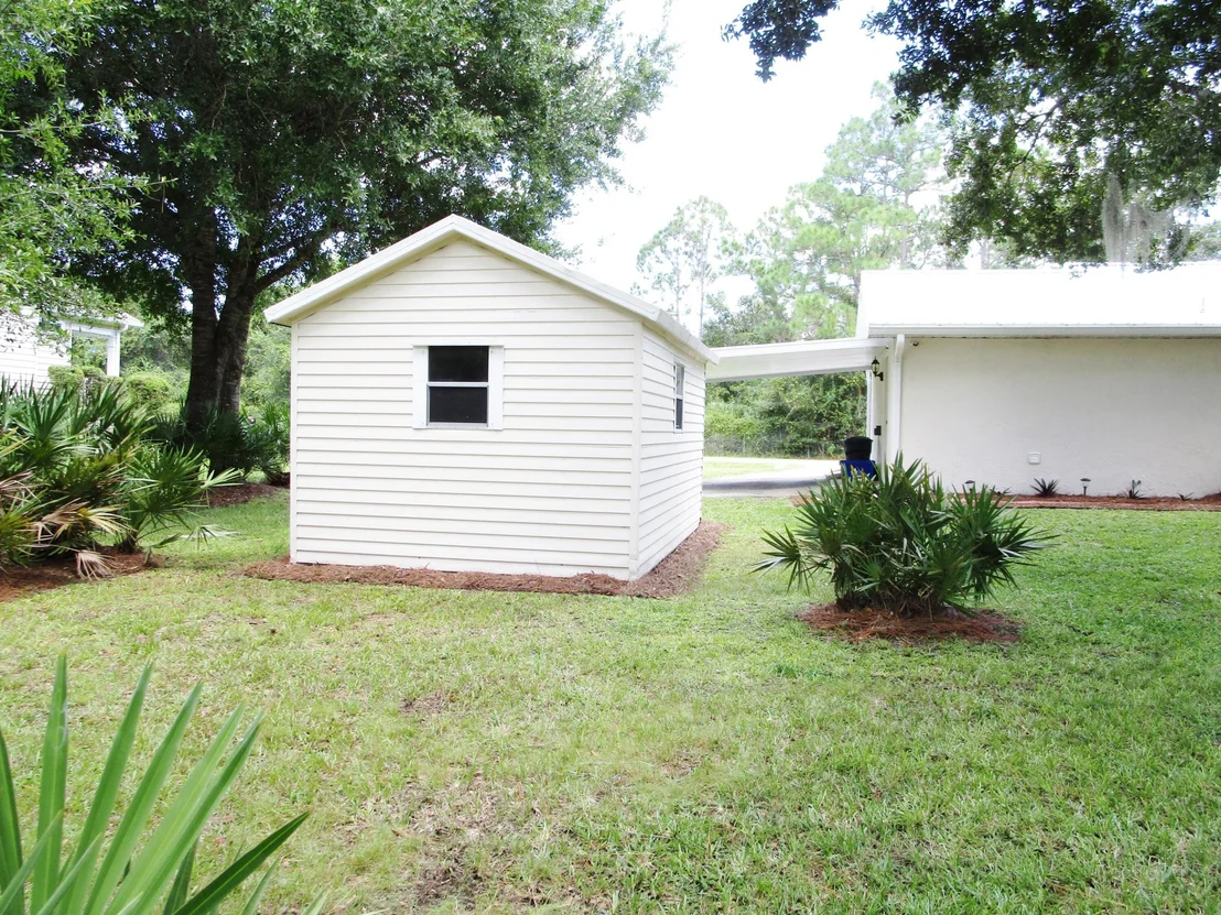 Photo of 541 SE 35th Terrace