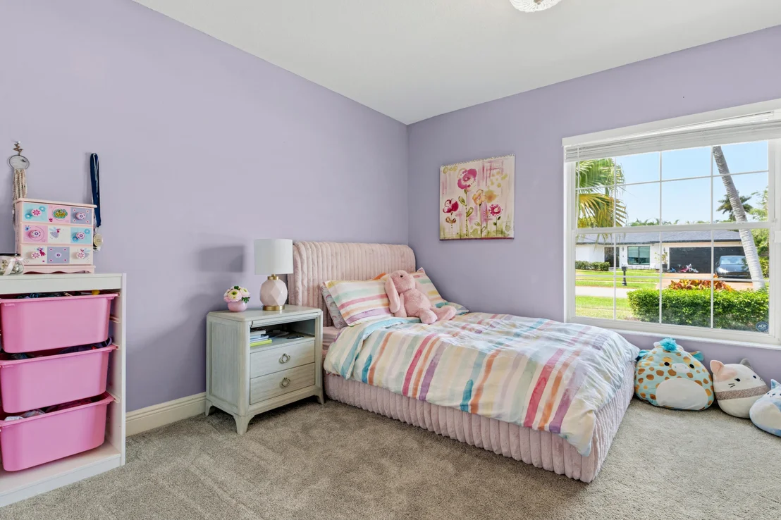 Photo of 4886 Acorn Drive