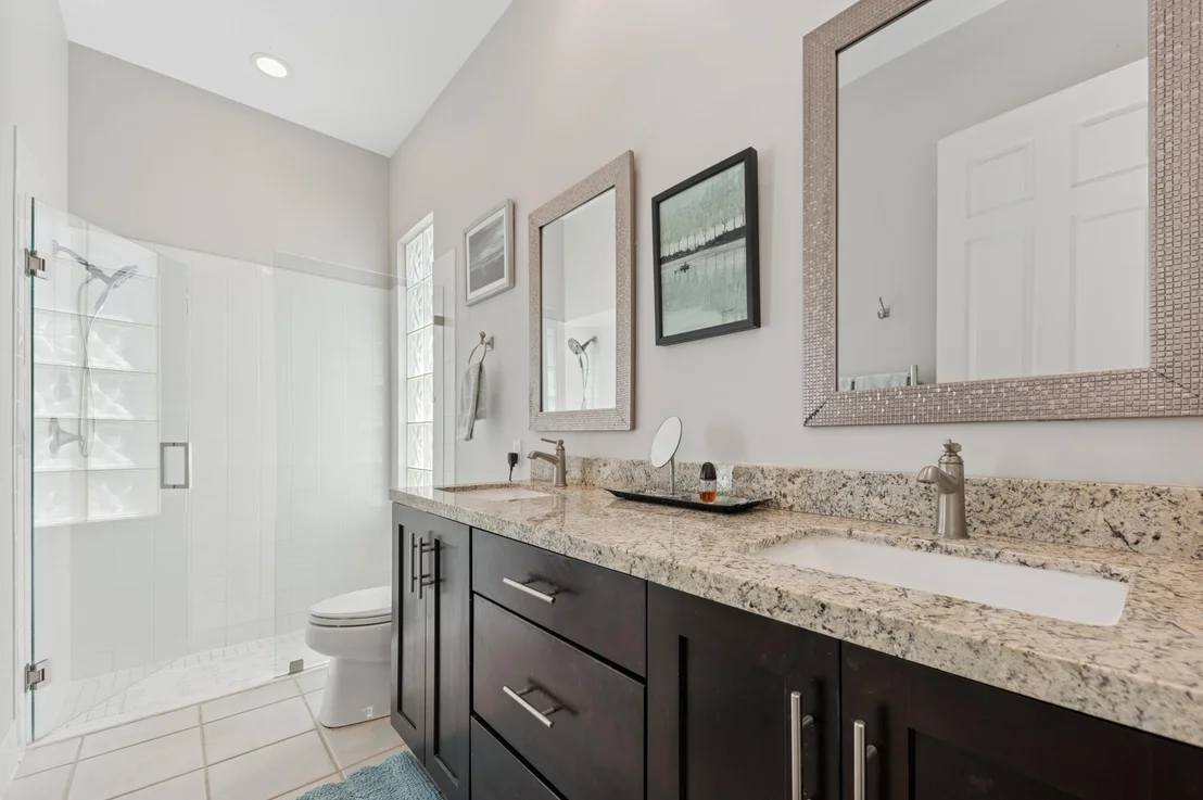 Photo of 2024 Valencia Drive