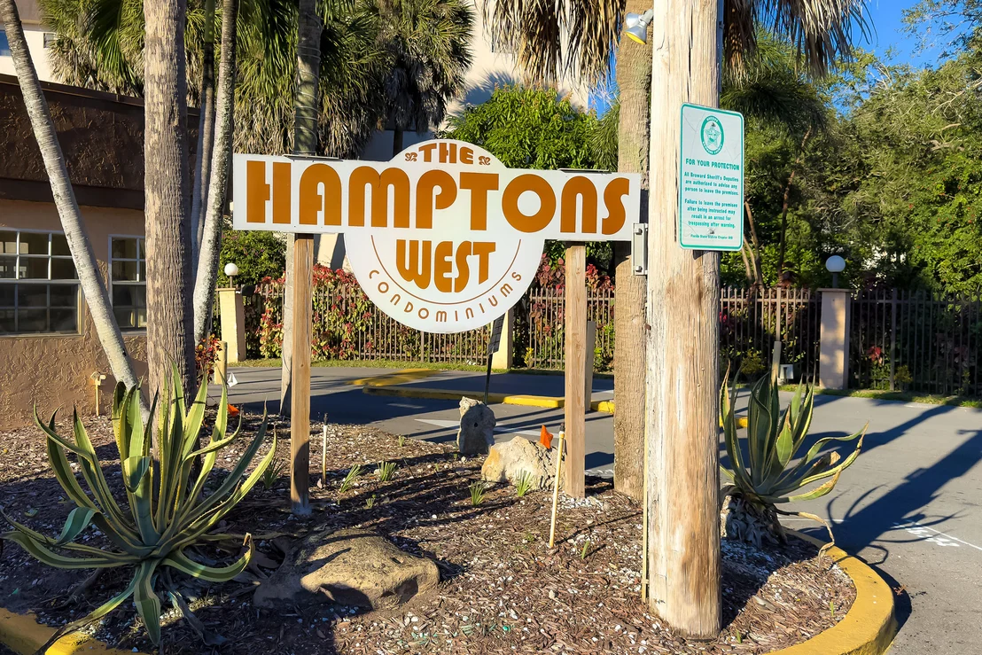 Photo of Unit 502 at 8030 Hampton Boulevard
