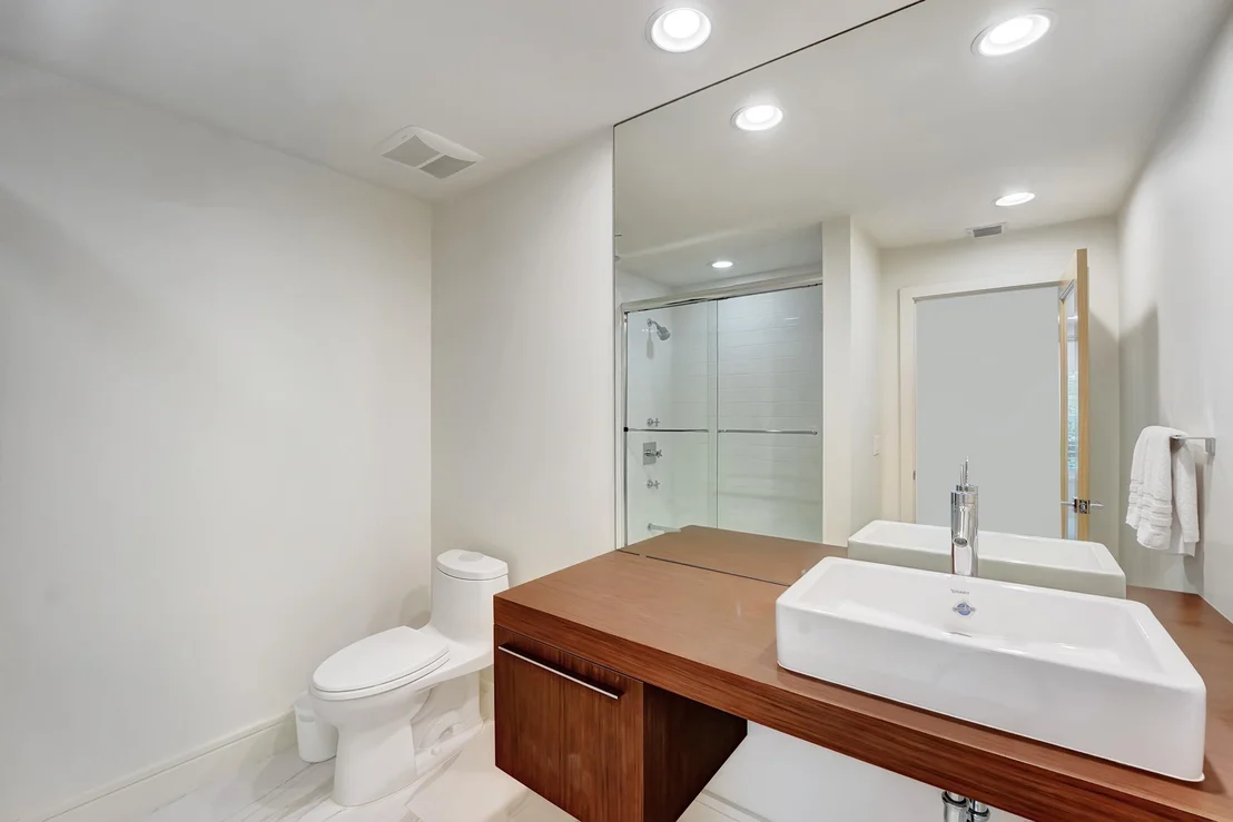 Photo of 4325 White Cedar Drive