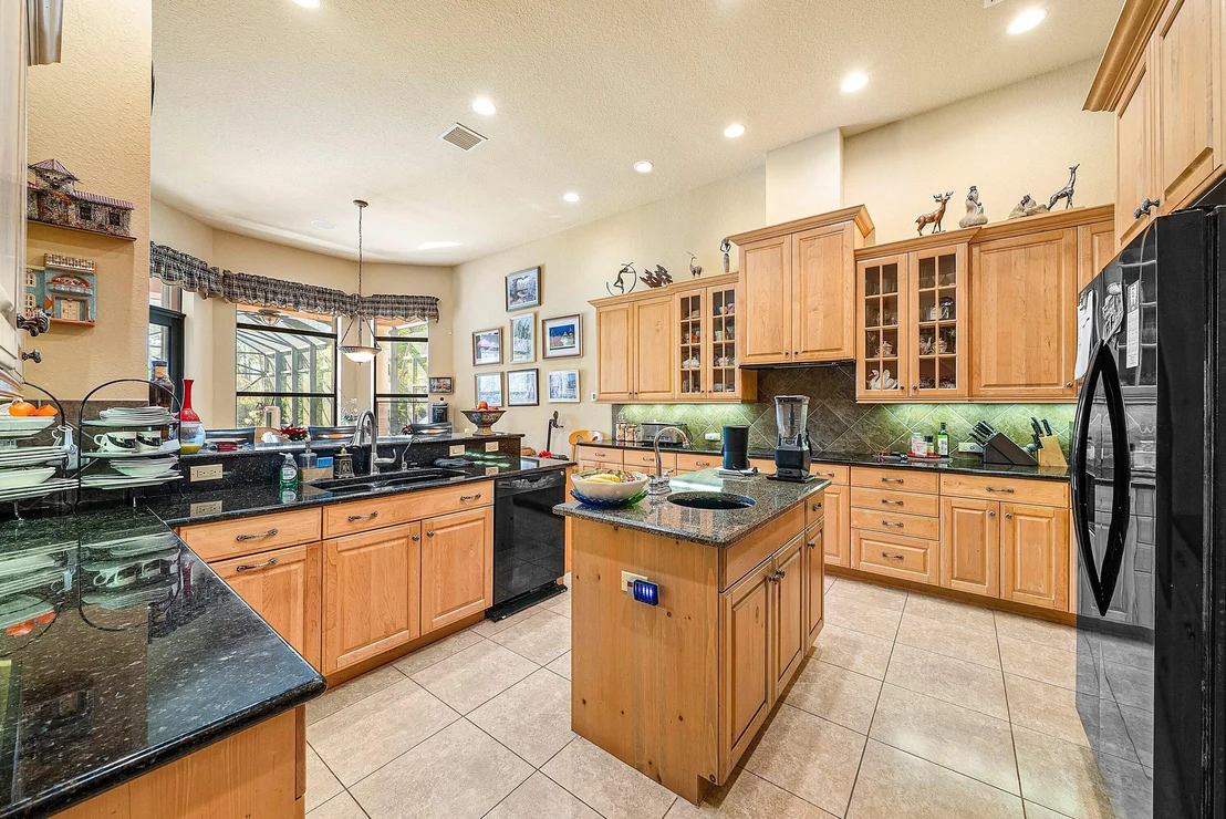 Photo of 17560 69th Street N