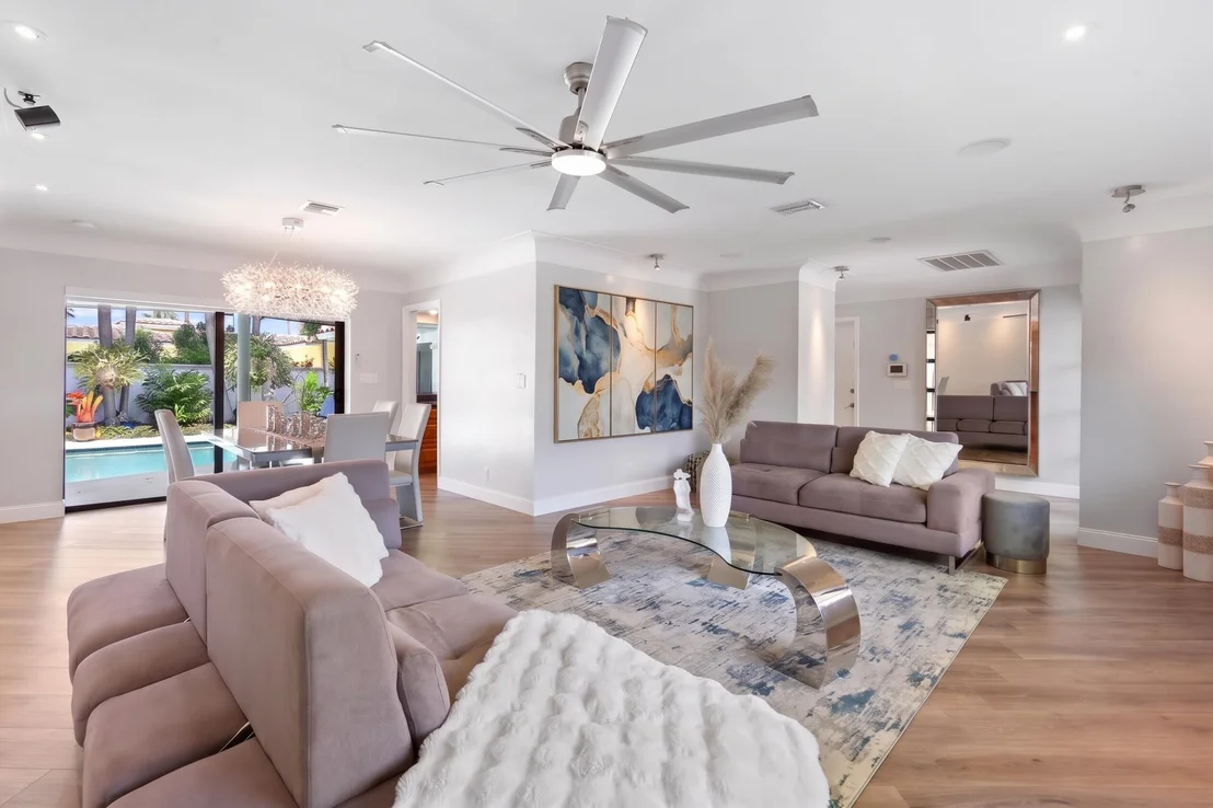 Photo of 1107 SE 14TH Terrace
