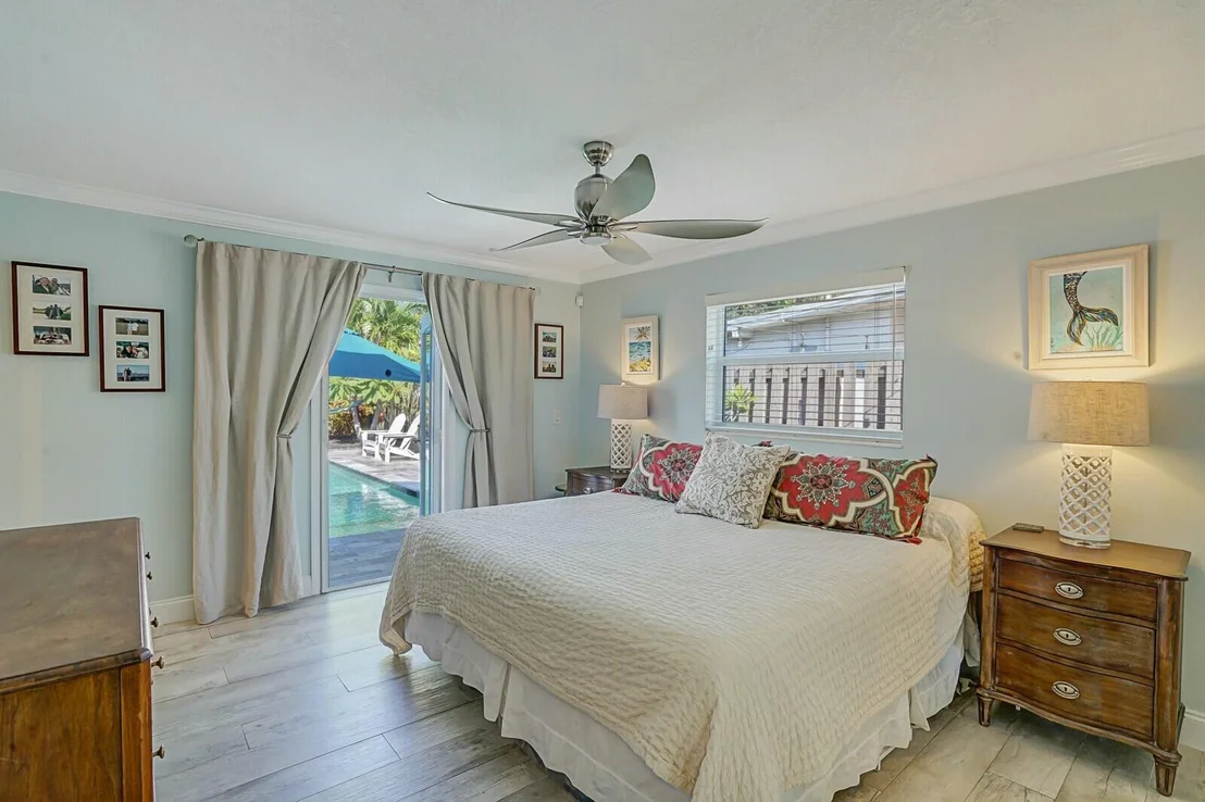 Photo of 301 Enfield Road
