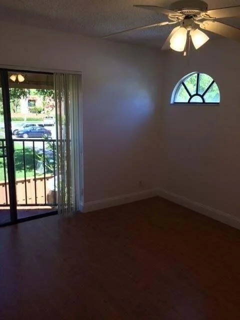 Photo of Unit B at 8183 Thames B Boulevard