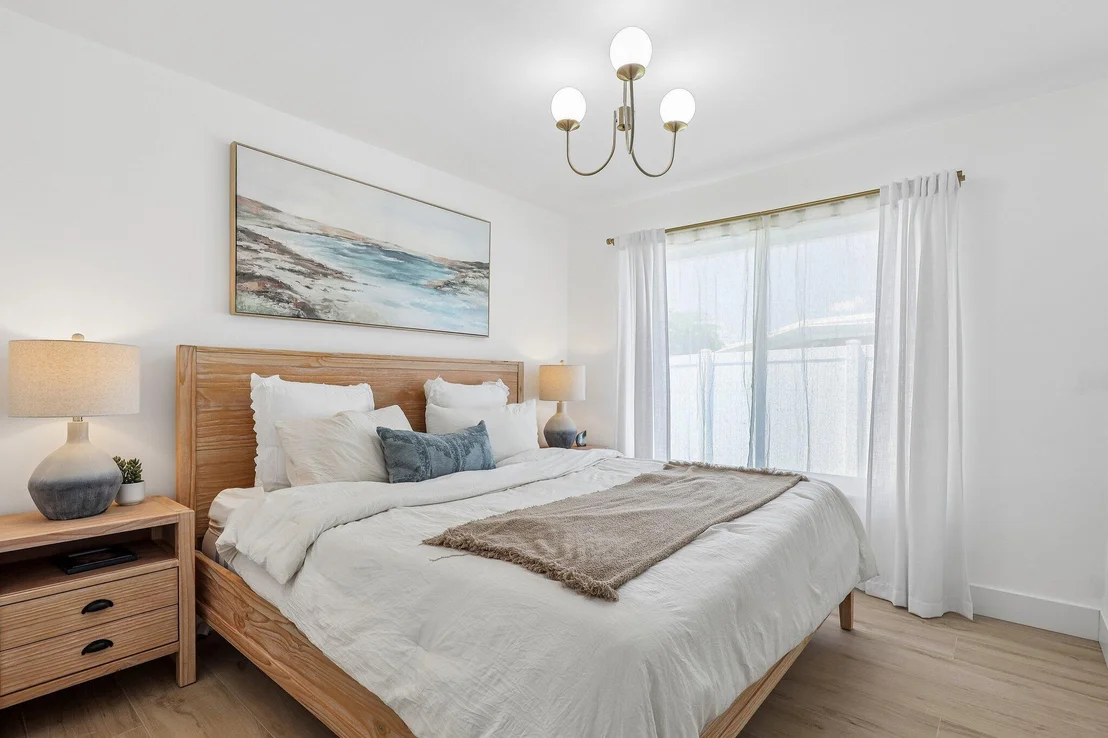 Photo of 511 SE 9TH Avenue