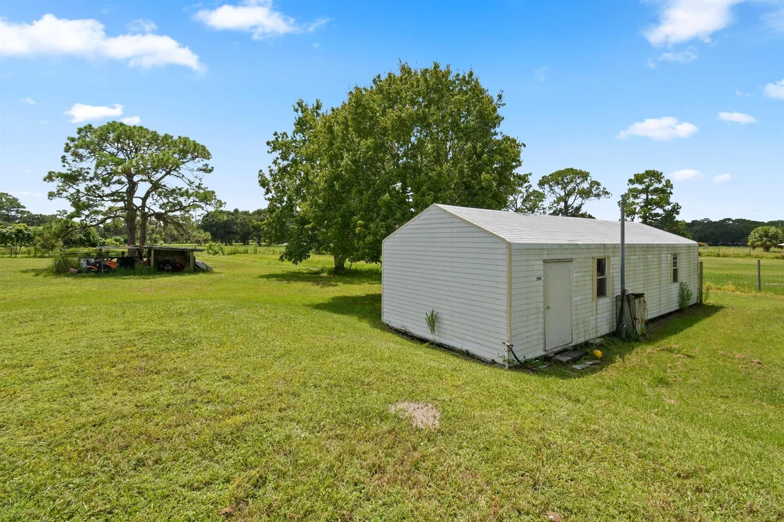 Photo of 2463 Coolidge Road