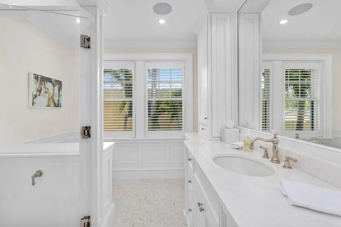 Photo of 1610 N Ocean Boulevard