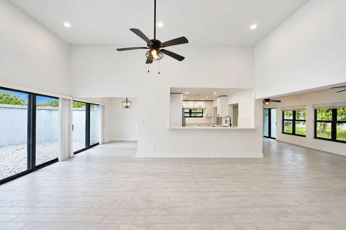 Photo of 4603 KING PALM Drive