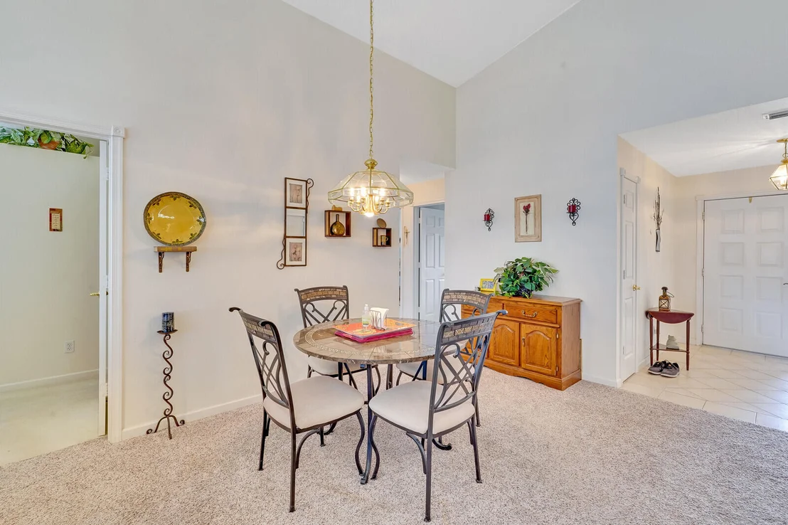 Photo of 262 W Moccasin Trail W