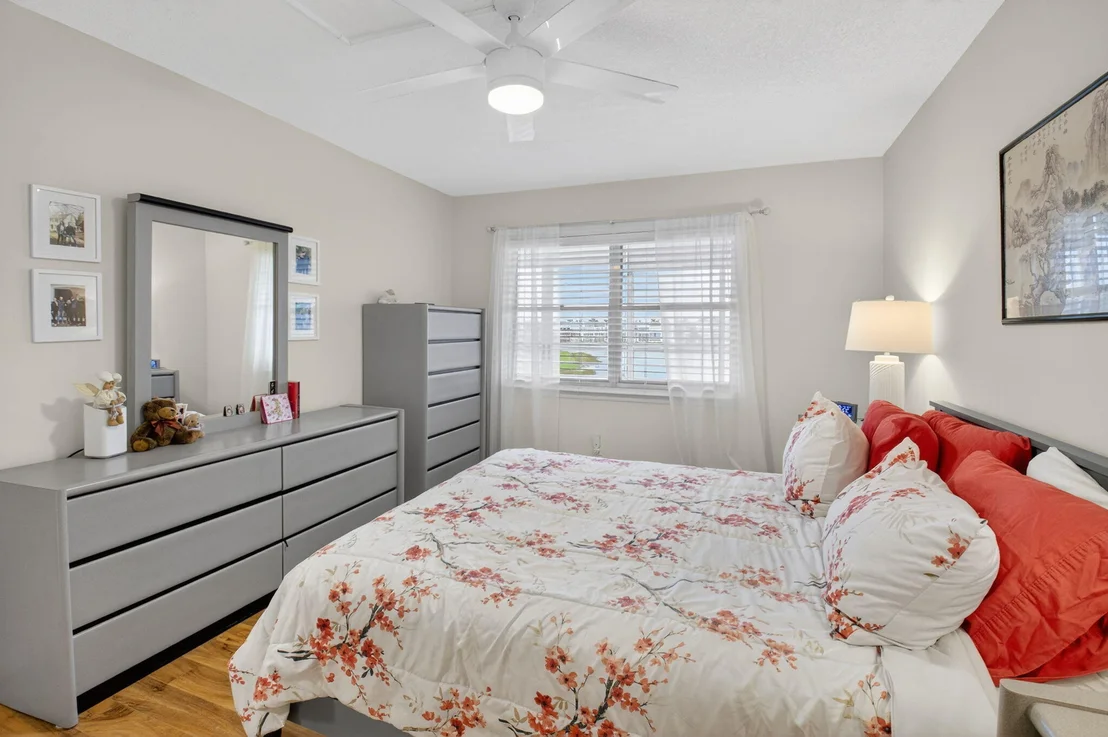 Photo of Unit 3085 at 3085 E Exeter E