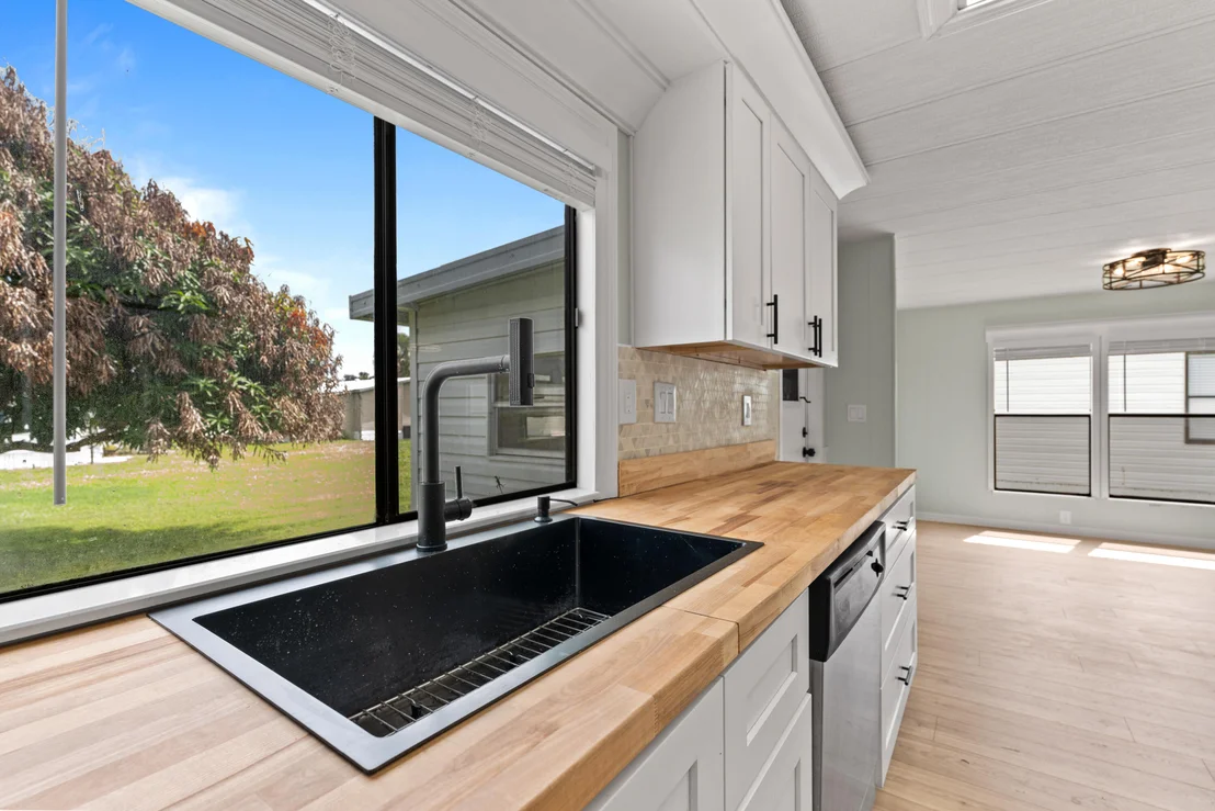 Photo of 2659 SW MONARCH Trail