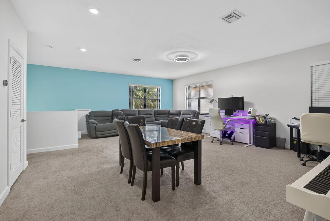 Photo of 4577 Willow Run Way