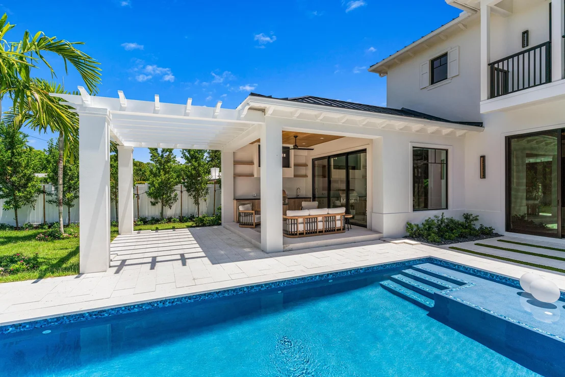 Photo of 720 NW 3rd Avenue