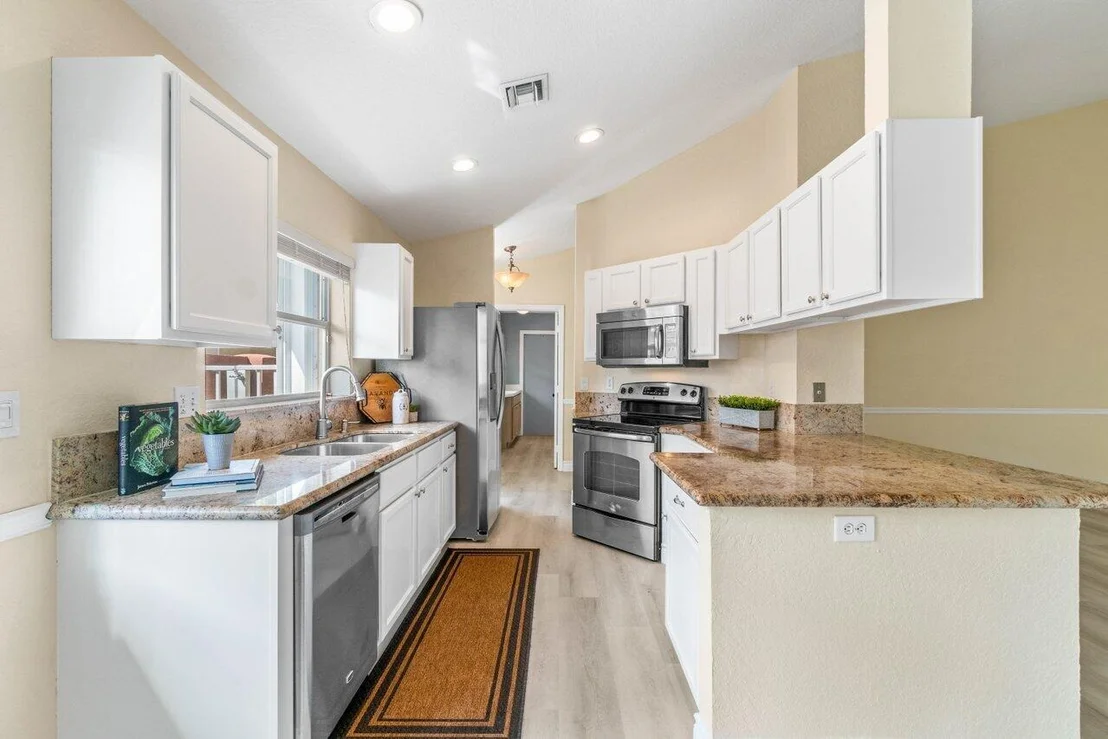 Photo of 5227 Grande Palm Circle