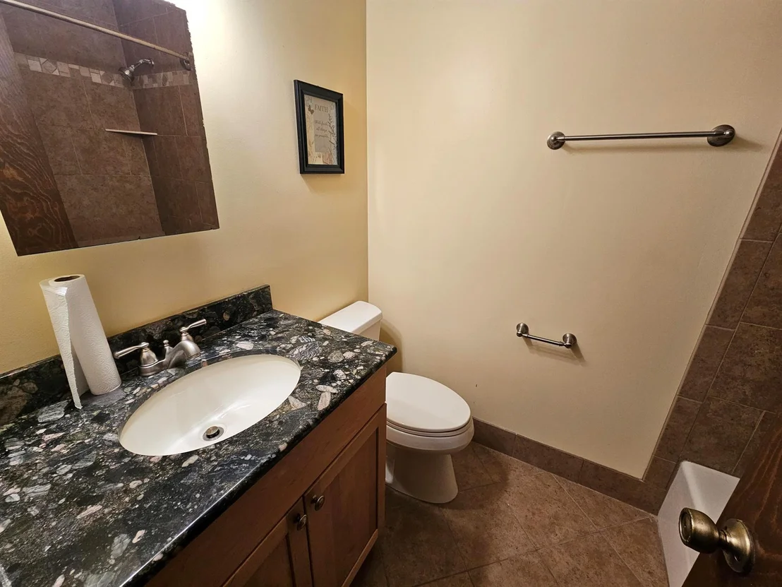 Photo of 3208 Memory Lane