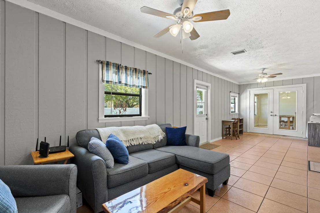 Photo of 5900 Birch Drive