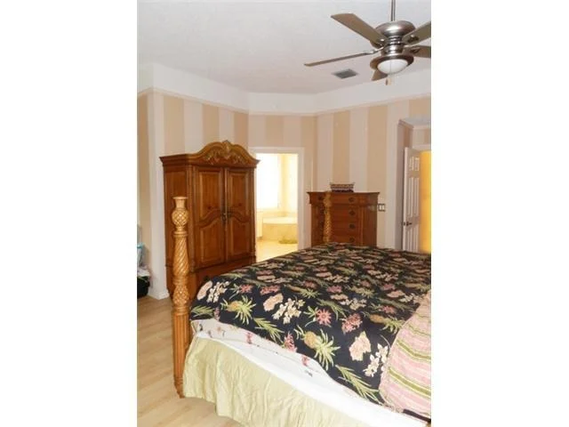 Photo of 6779 Ashburn Road
