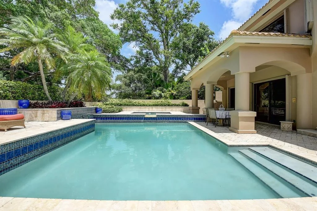Photo of 2185 NW 60th Road