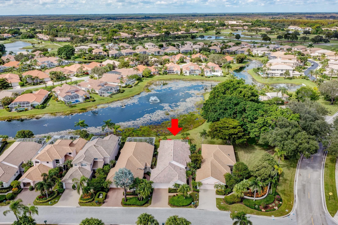Photo of 738 Pinehurst Way