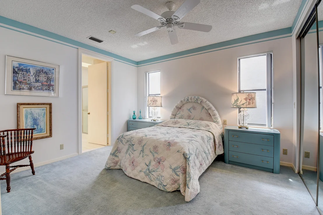 Photo of 7544 Rexford Road