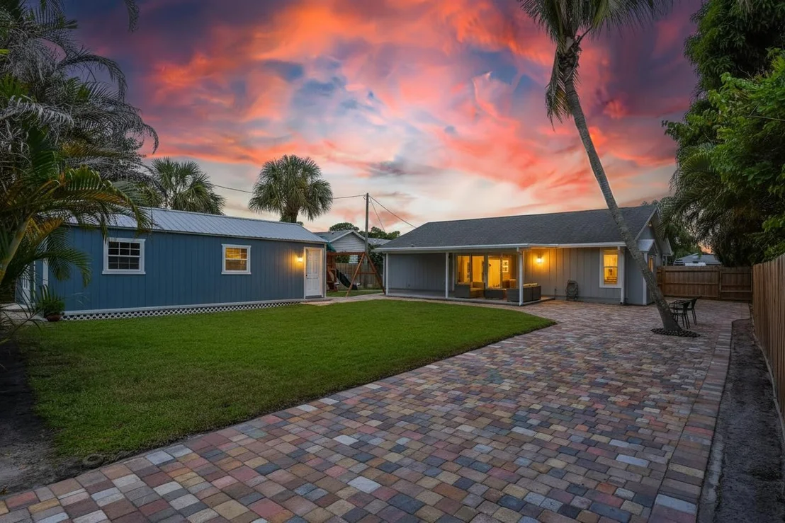 Photo of 4994 SE PINE KNOLL Way