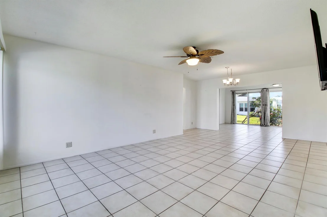 Photo of 1108 Ocean Drive