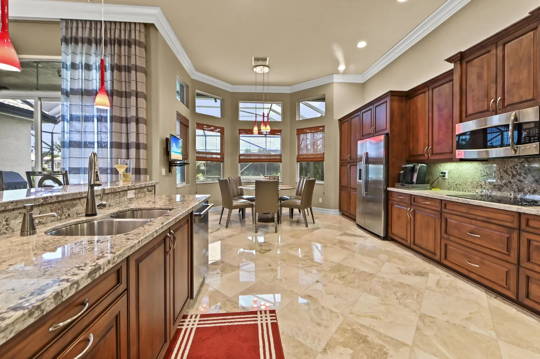 Photo of 10540 Whitewind Circle