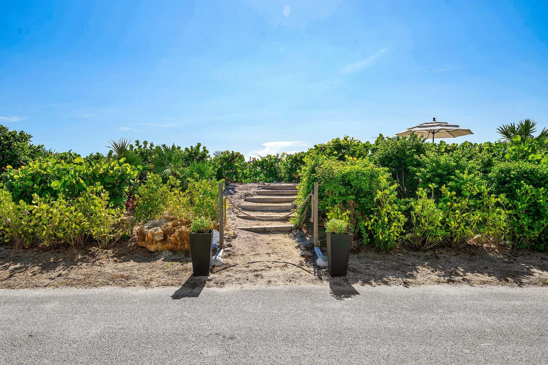 Photo of 5910 OLD OCEAN Boulevard
