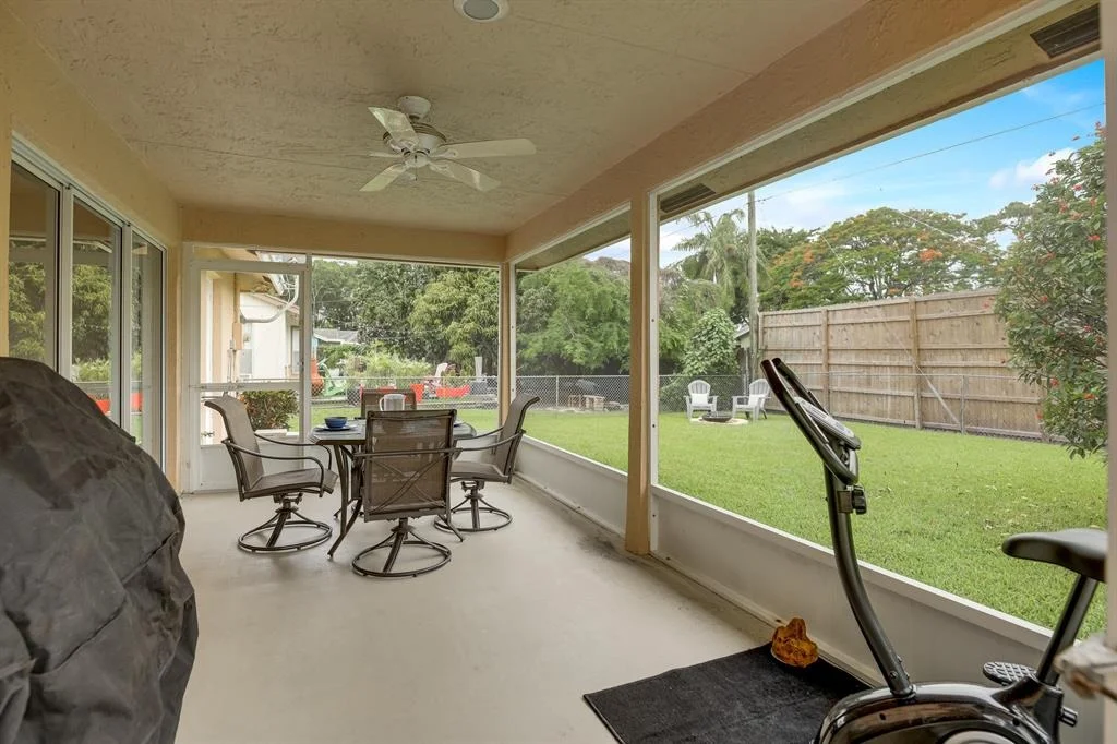Photo of 4815 Dolphin Drive