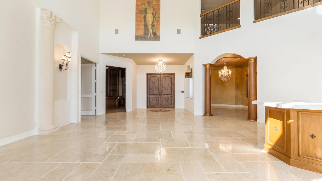 Photo of 17602 Middle Lake Drive