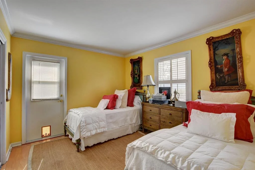 Photo of 254 Alpine Road