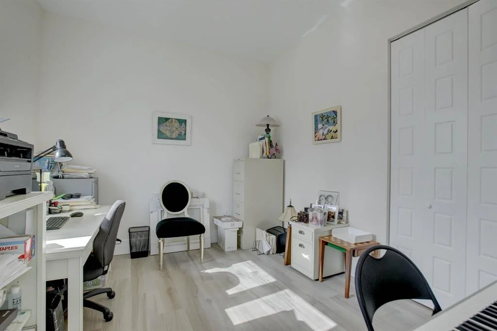 Photo of 4201 NE 30th Terrace