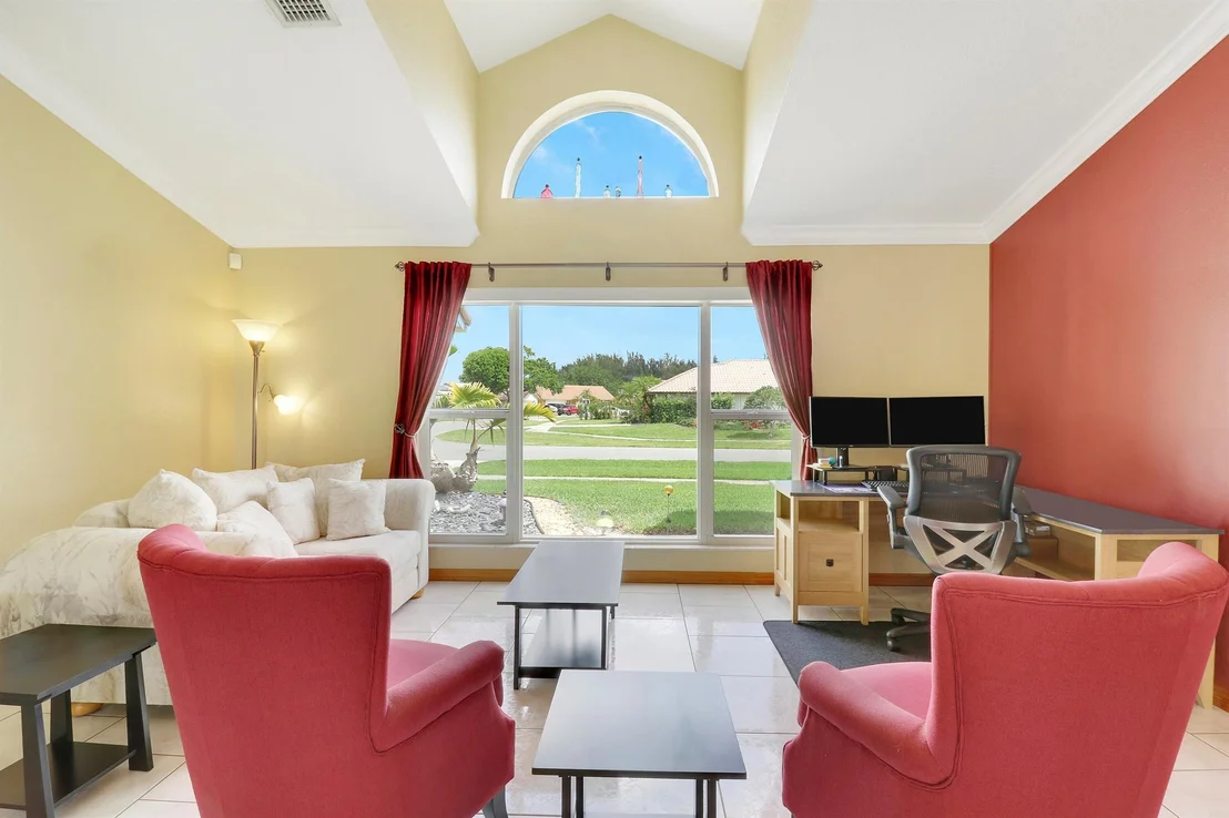 Photo of 18639 Anchor Drive