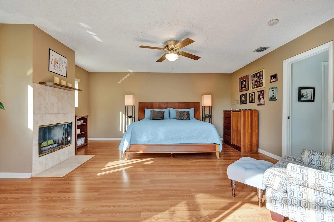 Photo of 22351 Boulder Street