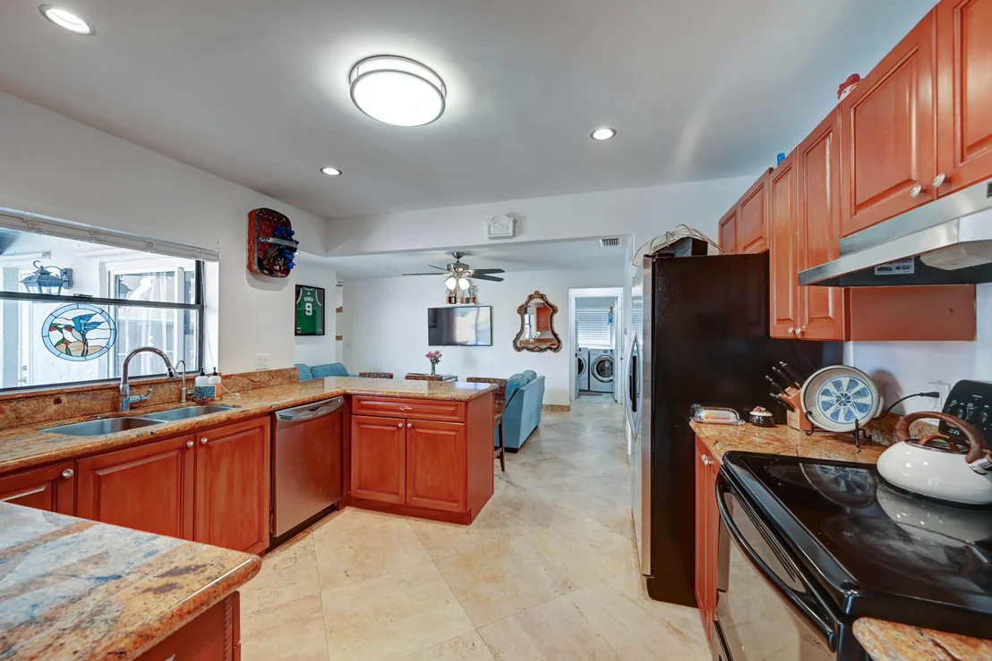 Photo of 9682 Ohio Place Place