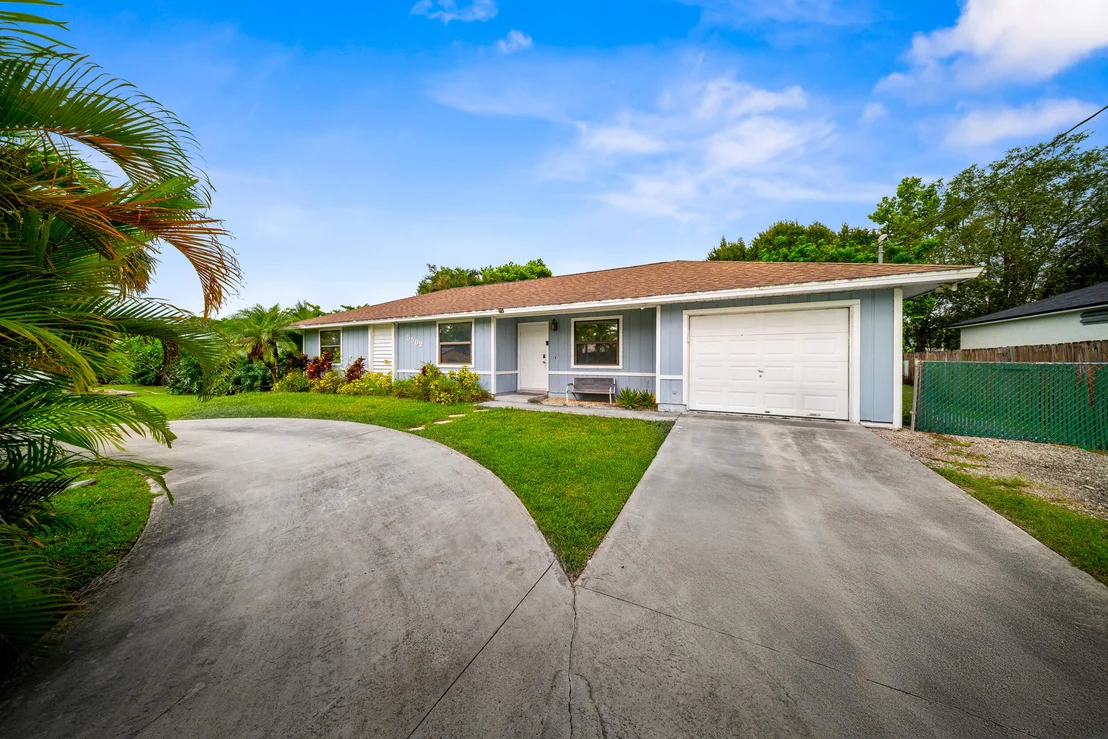 Photo of 5502 Hickory Drive