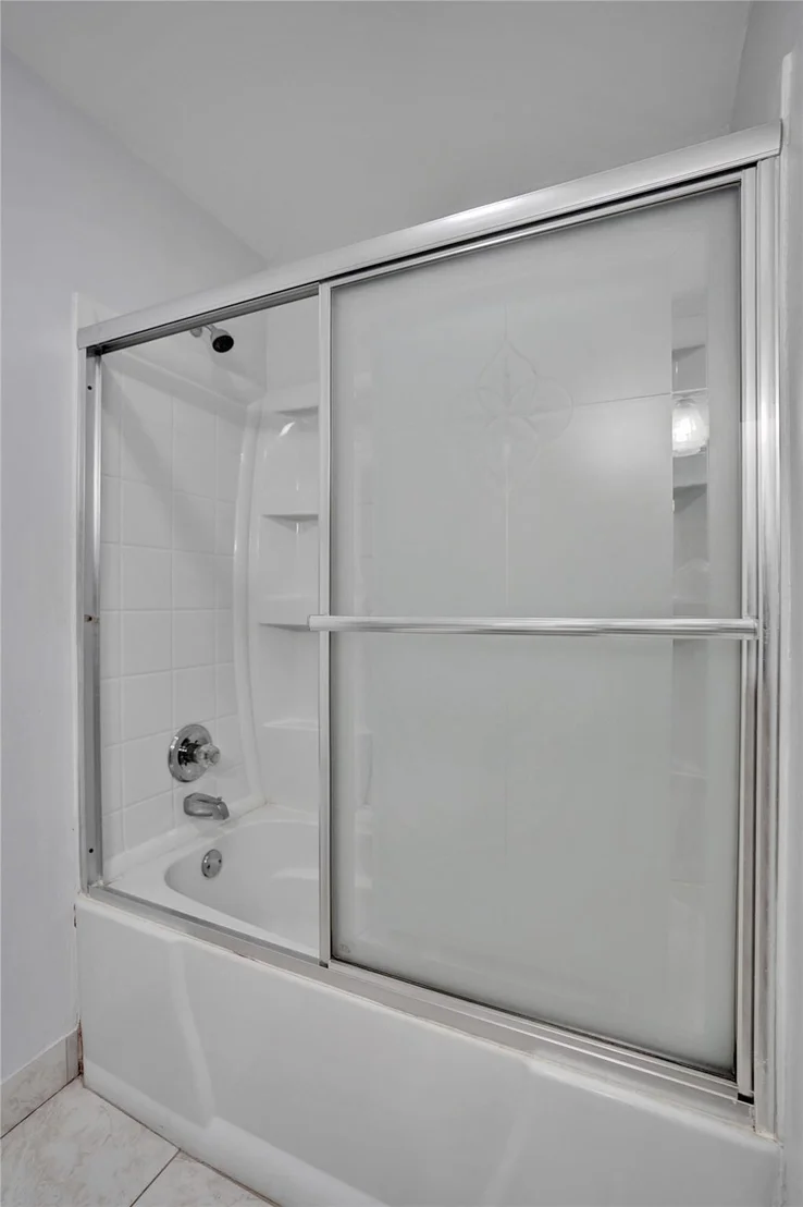 Photo of Unit B at 2380 Malayan Drive