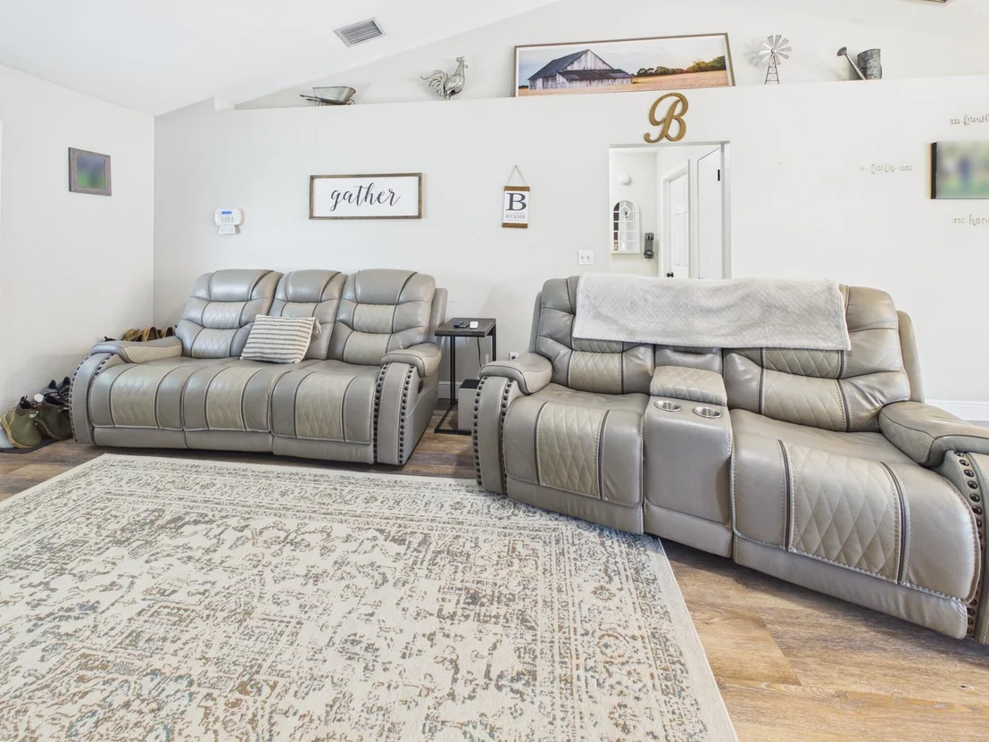 Photo of 1150 SW 85TH Way