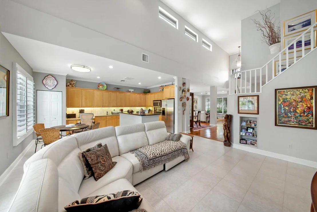Photo of 13651 Weyburne Drive