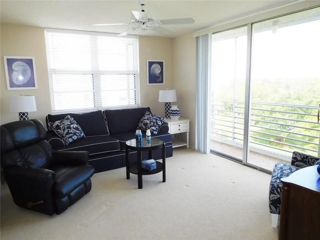 Photo of Unit 708 at 625 Oaks Drive