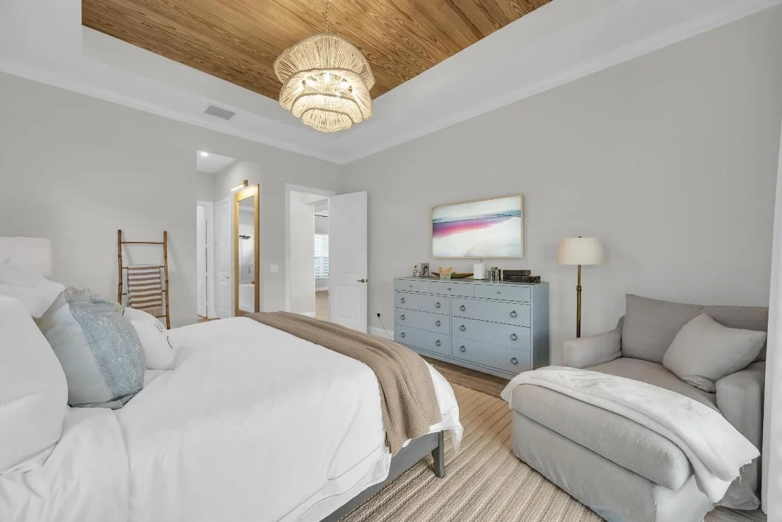 Photo of 668 SW Riverwatch Place