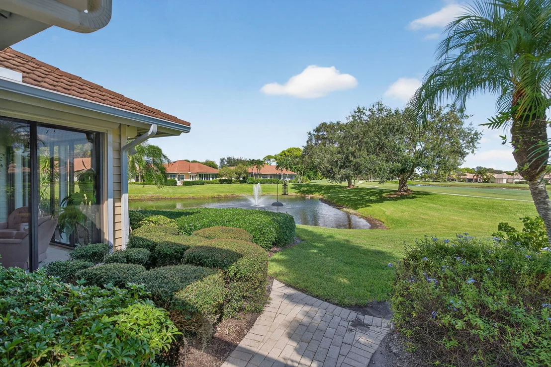 Photo of 7036 SE Winged Foot Drive