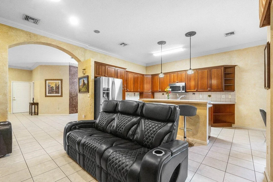 Photo of 9034 Alexandra Circle