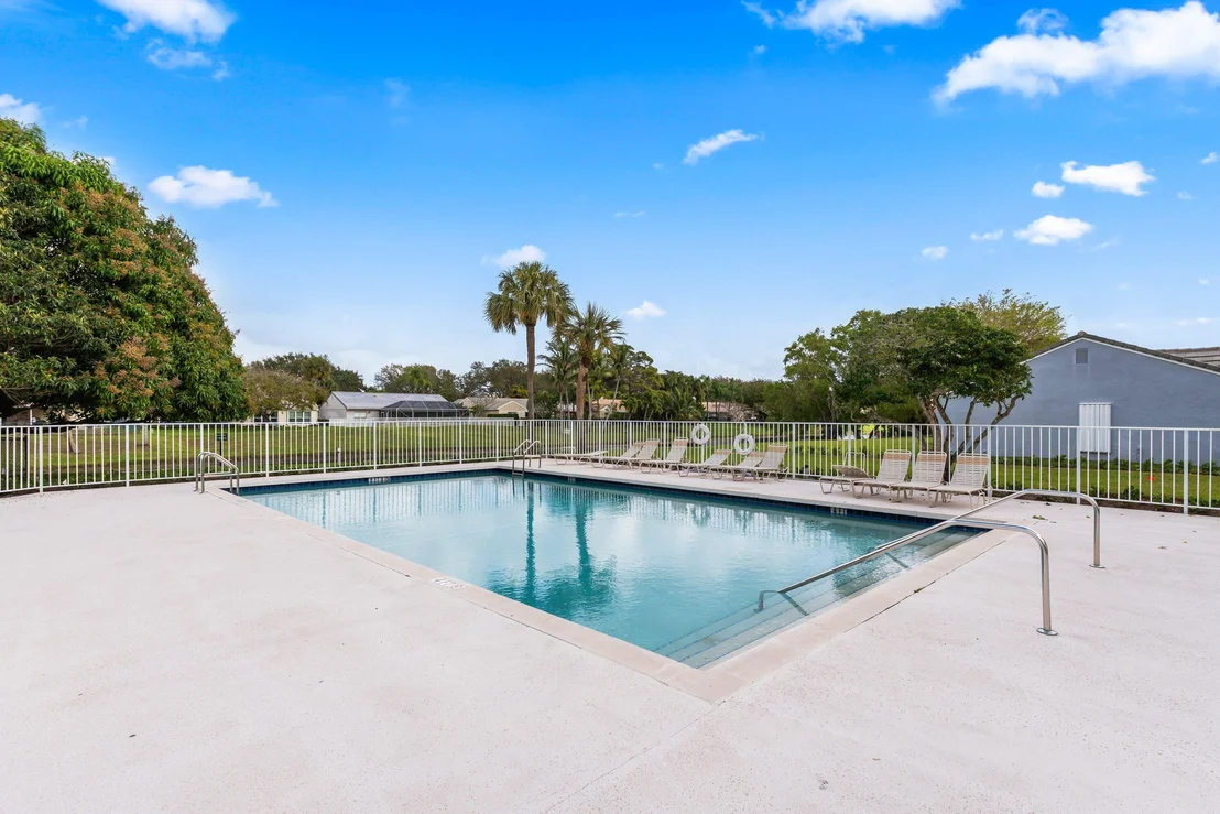 Photo of 3875 Sabal Lakes Road