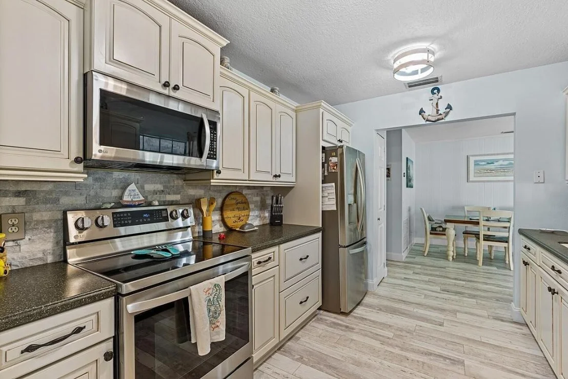 Photo of 2801 Grove Drive