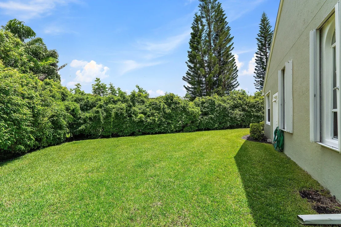 Photo of 8726 SE Riverfront Terrace